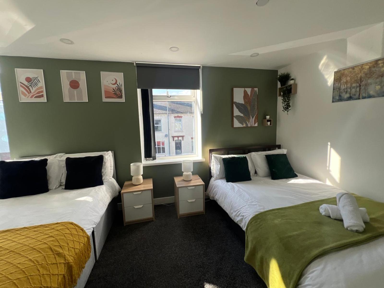 City Centre Location! For Business And Leisure! 5/6 Guests カーディフ エクステリア 写真